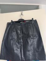 Zwart lederlook rokje, maat XL, Zwart, Maat 46/48 (XL) of groter, Ophalen of Verzenden, Zo goed als nieuw