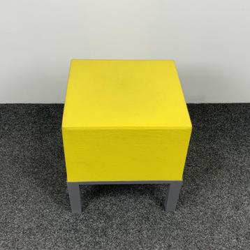 Quinze & Milan Primary Poef - Geel 22727 beschikbaar voor biedingen