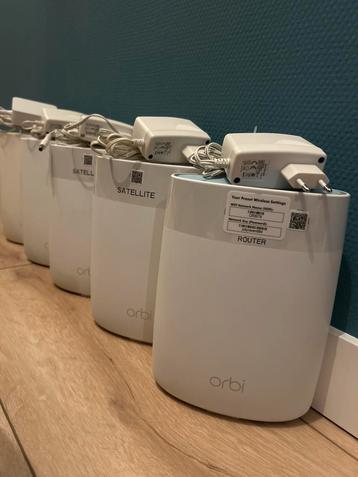 Netgear RB50 Orbi Mesh WiFi Systeem beschikbaar voor biedingen