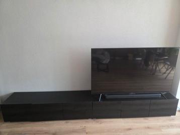 Zwarte tv kasten/meubel beschikbaar voor biedingen