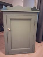 Lindegroen kastje, Ophalen, Zo goed als nieuw