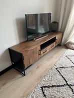 Hout/zwart kleurige tv meubel van aluminium materiaal., Huis en Inrichting, Kasten | Televisiemeubels, Ophalen, Overige materialen