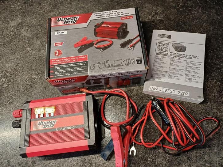 stroomomvormer 300 watt, Auto diversen, Auto-accessoires, Zo goed als nieuw, Ophalen of Verzenden