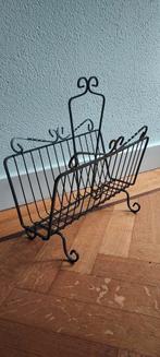 Vintage lectuurmand metaal 37,5 cm lang 40 cm hoog 19 cm bre, Ophalen, Zo goed als nieuw