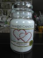 YANKEE CANDLE Geurkaars  "SNOW IN LOVE"  Large Jar., Overige materialen, Wit, Nieuw, Ophalen of Verzenden