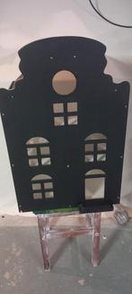 Poppenhuis met wat meubeltjes, Ophalen, Zo goed als nieuw, Poppenhuis