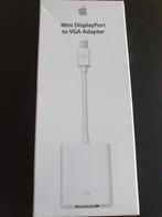 Apple Mini DisplayPort to VGA adapter (MB572Z/B), Computers en Software, Pc- en Netwerkkabels, Ophalen of Verzenden