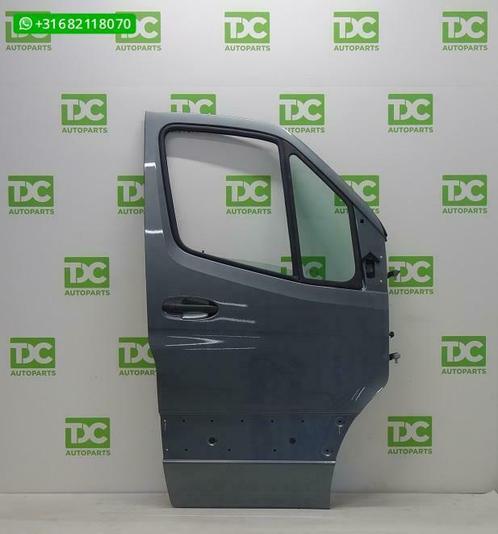 Mercedes Sprinter W907 ('18-'23) Voorportier rechts grijs, Auto-onderdelen, Carrosserie en Plaatwerk, Deur, Mercedes-Benz, Voor