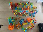 Vtech toet toet met treinbaan, garage, brandweerkazerne, Ophalen of Verzenden, Gebruikt, 2 tot 4 jaar