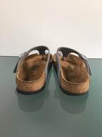 GRATIS VERZENDEN | BIRKENSTOCK Gizeh zilveren slippers 39, Slippers, Overige kleuren, Verzenden, Zo goed als nieuw
