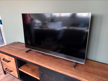 Philips 43 inch smarttv met ambilight beschikbaar voor biedingen