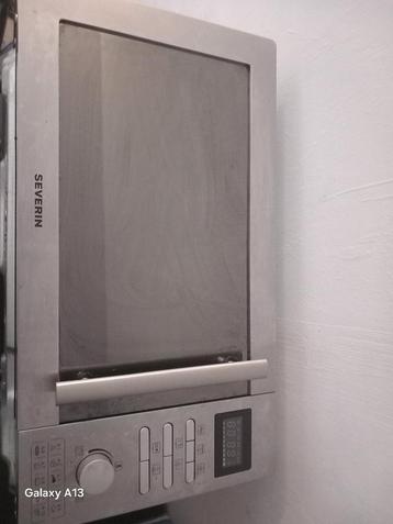 Microwave beschikbaar voor biedingen