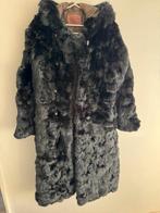 Lange vintage dames bontjas zwart - 100% echt konijnenbont, Kleding | Dames, Jassen | Winter, Ophalen of Verzenden, Zo goed als nieuw