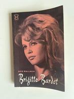 Brigitte Bardot - Bob Wallagh, Boeken, Biografieën, Bob Wallagh, Ophalen of Verzenden, Zo goed als nieuw, Film, Tv en Media
