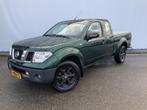 Nissan Navara 2.5 dCi XE King Cab 4x4 Airco Trekhaak 3000 kg, Auto's, Stof, Gebruikt, Overige modellen, 4 cilinders