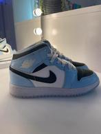 Jordans blauw wit, Kleding | Dames, Schoenen, Blauw, Ophalen of Verzenden, Jordan, Sneakers of Gympen