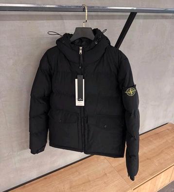 $tönə 1$l@nd winterjas beschikbaar voor biedingen
