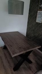 Houten eettafel met metalen onderstel, Huis en Inrichting, Tafels | Eettafels, Ophalen, Rechthoekig, 150 tot 200 cm, 50 tot 100 cm
