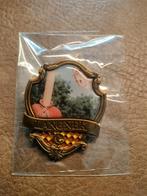 Efteling pin: Ontwerpwedstrijd - Langnek, Verzamelen, Efteling, Verzenden, Nieuw, Button of Speldje