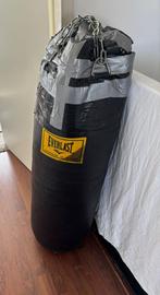 Everlast bokszak 30kg tegen elk aannemelijk bod, Sport en Fitness, Boksen, Ophalen, Gebruikt, Bokszak