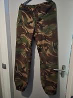 Camouflage(regen)broek van het Nederlandse leger. Maat L, Ophalen, Landmacht, Nederland, Kleding of Schoenen