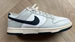 Nike Dunk low grijs/d.blauw/wit, Wit, Ophalen of Verzenden, Sneakers of Gympen, Gedragen