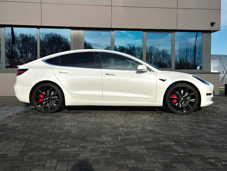 Tesla Model 3 2019 Wit, Auto's, Tesla, Particulier, Model 3, Elektrisch, Sedan, Automaat, Origineel Nederlands, Wit, Vierwielaandrijving