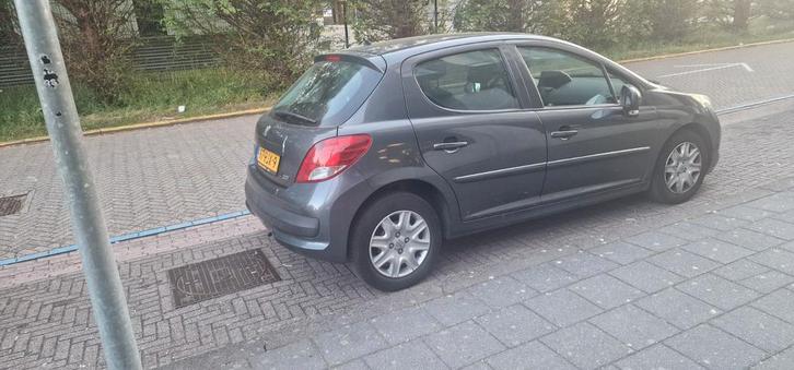 Peugeot 207 1.4 VTI 16V 5DRS 2011 Grijs, Auto's, Peugeot, Particulier, Benzine, Euro 4, B, Hatchback, Handgeschakeld, Origineel Nederlands
