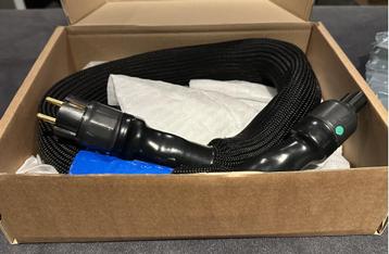 DCCA Source 3 C15 Gold Schuko Gold Netsnoer 1 meter beschikbaar voor biedingen