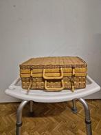 rieten koffertje, Hobby en Vrije tijd, Picknickmanden, Ophalen, Gebruikt, Zonder inhoud