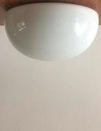 Van Gispen wit opaalglazen plafondlamp | Ø25 cm | jaren 30, Huis en Inrichting, Lampen | Plafondlampen, Ophalen, Zo goed als nieuw