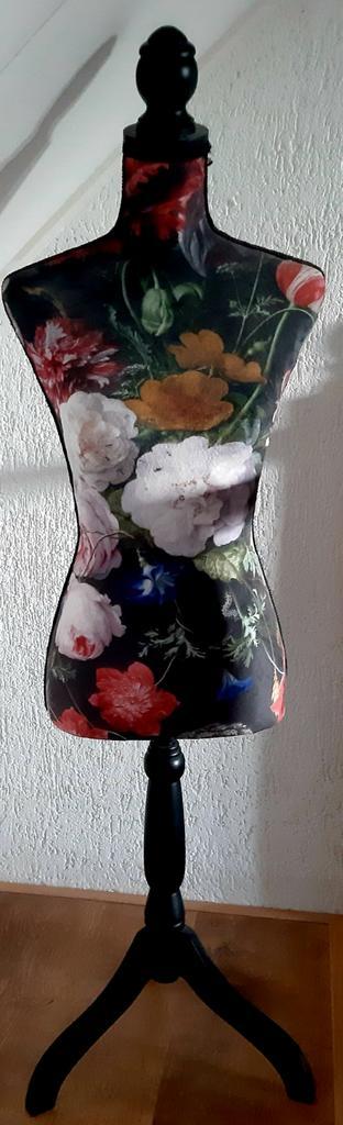 Paspop Kerstkostuum - Decoratief beschikbaar voor biedingen