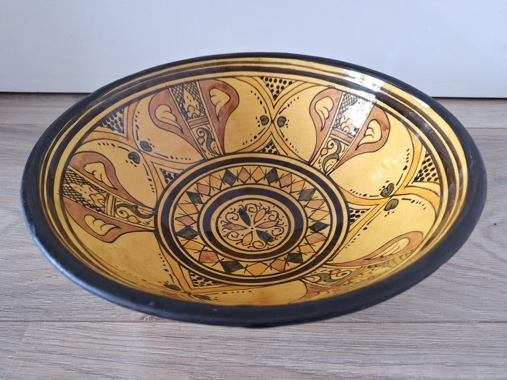 Grote vintage schaal uit Marokko, Ophalen, Rond, Porselein of Keramiek