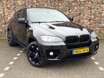 BMW X6 XDrive50i High Executive, Auto's, BMW, 2820 kg, Gebruikt, 8 cilinders, Zwart