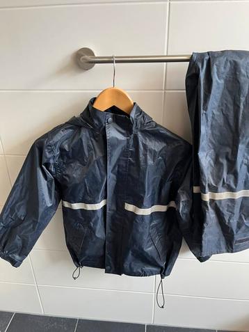 Regenpak kind maat 128 beschikbaar voor biedingen