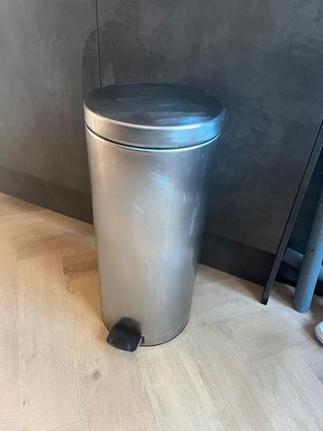 Brabantia prullenbak 30L beschikbaar voor biedingen