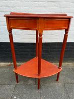 grappig hoektafeltje, hoek 41 cm, hoog 79 cm, Minder dan 55 cm, De doofpot, Overige vormen, 60 cm of meer