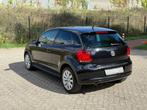 Volkswagen Polo 1.2 TSI Highline 105PK I CRUISE I PDC I DEAL, Auto's, Volkswagen, Voorwielaandrijving, 4 cilinders, Zwart, Bedrijf