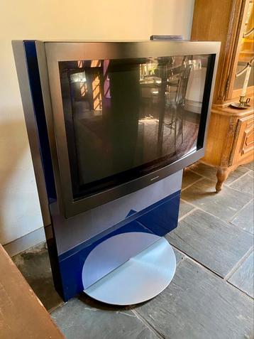 Bang & Olufsen Beovision Avant 28 VCR met VHS (Parelblauw) beschikbaar voor biedingen