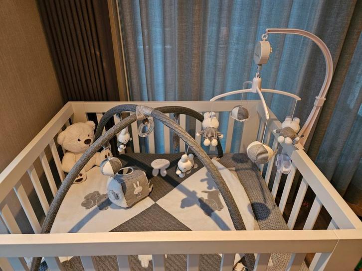 Nijntje boxmobiel, speelkleed en kubus nog super netjes!, Kinderen en Baby's, Speelgoed | Babyspeelgoed, Zo goed als nieuw, Babygym