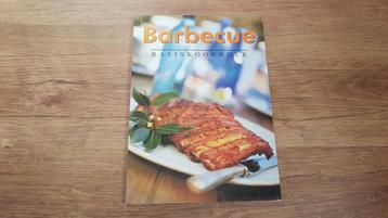 Barbecue Basiskookboek met zeer veel recepten beschikbaar voor biedingen