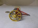 Dinky Toys 27K/324 (1955)  FARM HAY RAKE., Ophalen of Verzenden, Gebruikt, Tractor of Landbouw, Dinky Toys