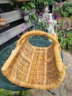 *** MOOIE ROTAN KRANTEN OF HOUT MAND ***, Ophalen of Verzenden, Zo goed als nieuw