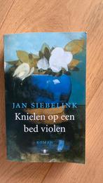 Jan Siebelink - Knielen op een bed violen, Jan Siebelink, Nederland, Ophalen, Gelezen