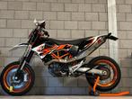 KTM 690 SMC R - Dealer Onderhouden - Weinig KM, Motoren, Motoren | KTM, Motorrijbewijs A, Particulier, 690 cc, Sportuitlaat