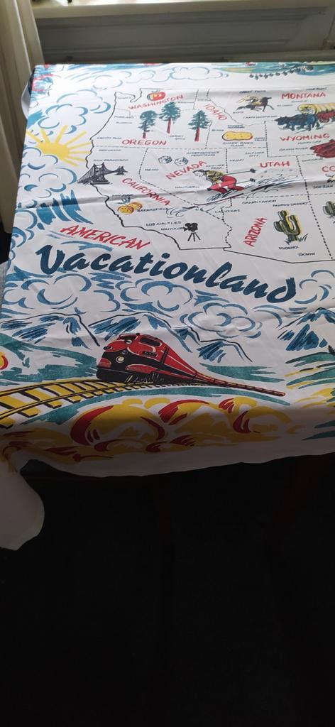 Rockabilly America Vacationland tafelkleed, ongebruikt., Antiek en Kunst, Antiek | Kleden en Textiel, Ophalen of Verzenden