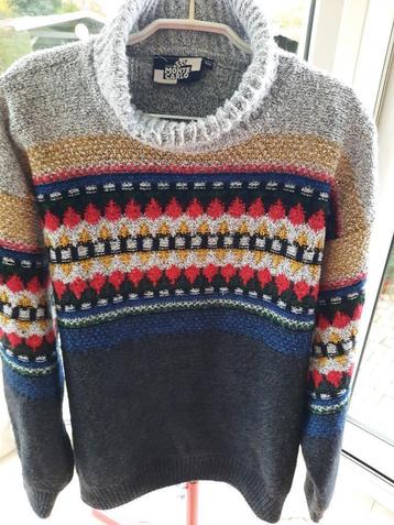 Mooie trui MONTE CARLO - 48 beschikbaar voor biedingen