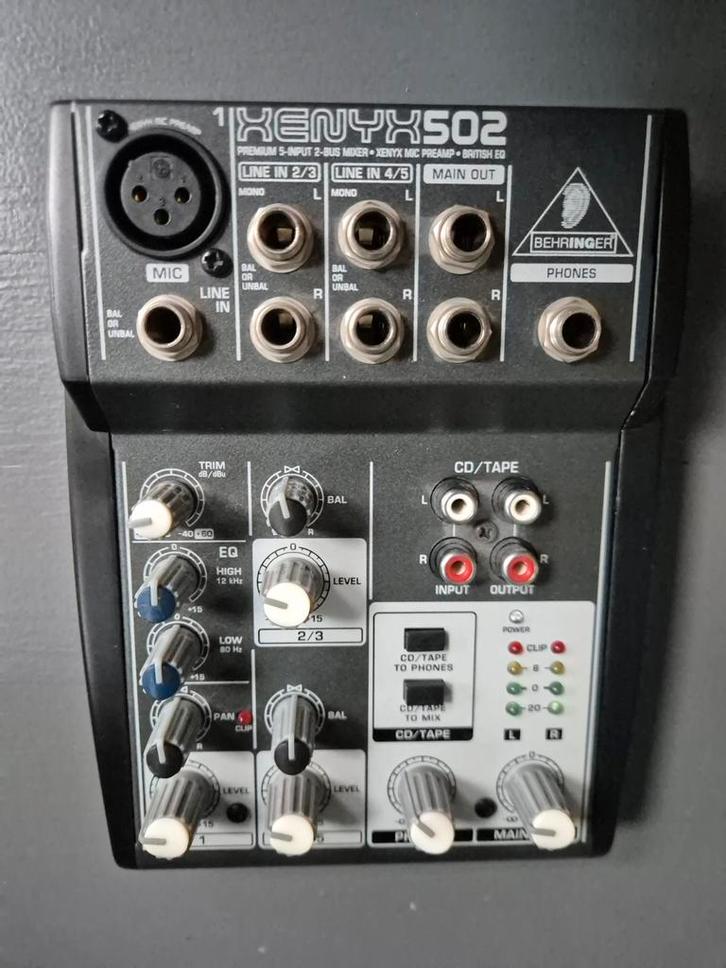 Behringer XENYX 502 Mixer - Compact en Krachtig!, Muziek en Instrumenten, Mengpanelen, Zo goed als nieuw, Minder dan 5 kanalen