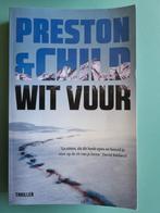 Preston & Child - Wit vuur paperback, Gelezen, Ophalen of Verzenden, Nederland, Preston & Child