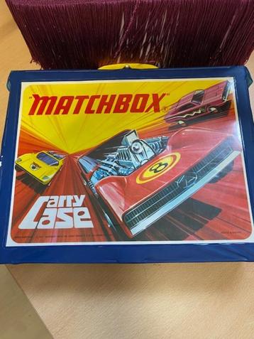 Verzamelaar - Vintage Matchbox - 45 modelauto's in koffer beschikbaar voor biedingen